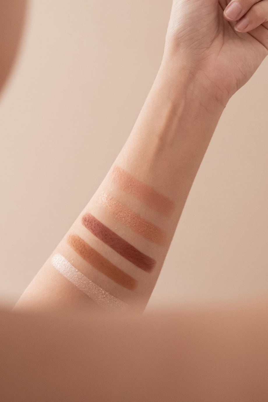 Vani-T Eyeshadow Palette - Nude - Professional Salon Brands