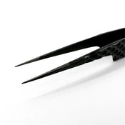 ELLEEBANA Ellee-isolate - straight tweezer (black plasma coated) - Professional Salon Brands