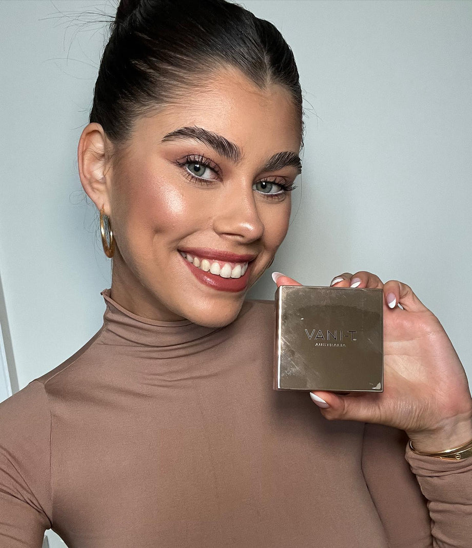 Vani-T Mineral Foundation - Almondine 15gm - Professional Salon Brands