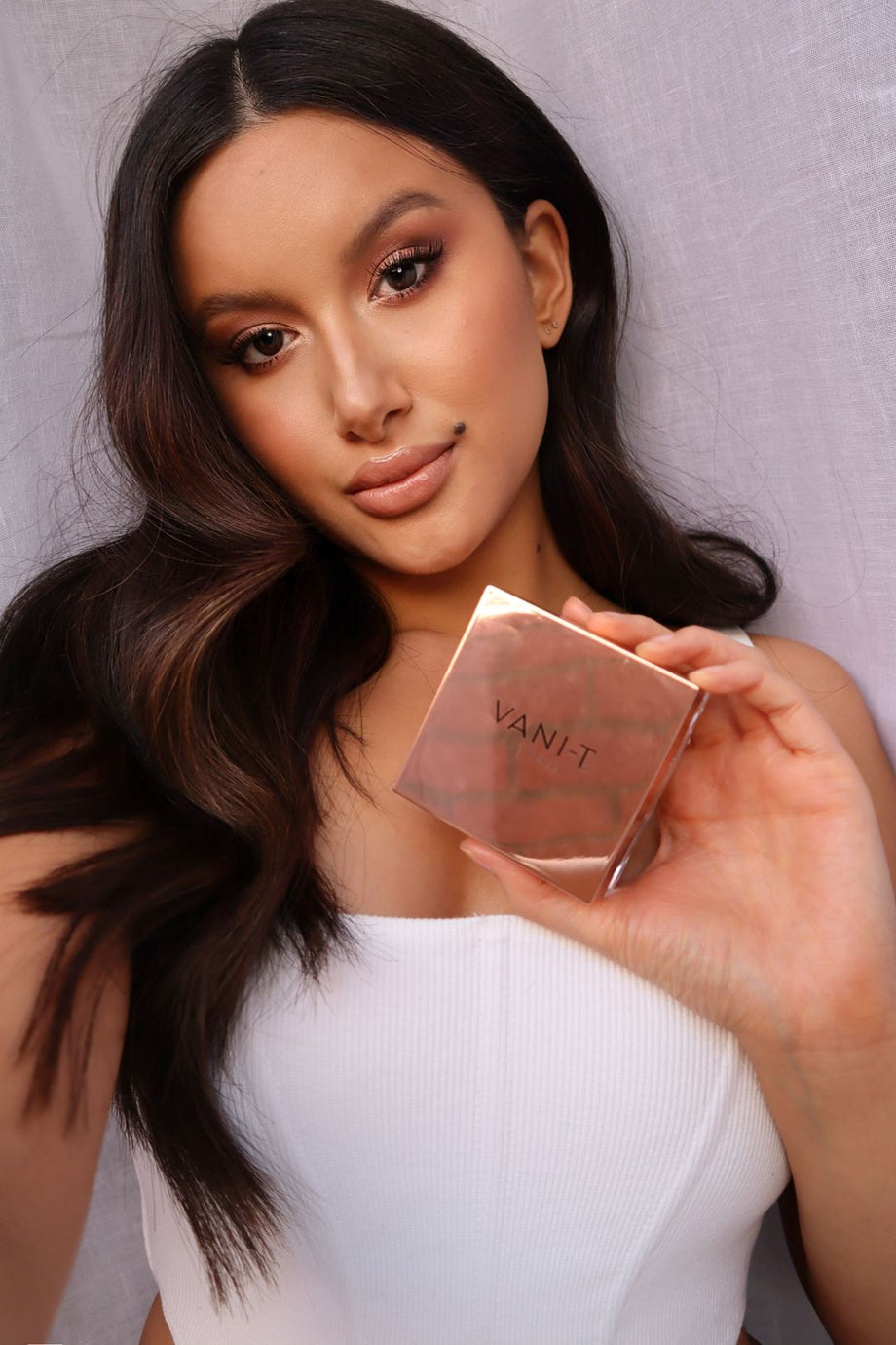 Vani-T Mineral Foundation - Bare 15gm - Professional Salon Brands