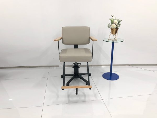 Karma Kingscliffe Salon Chair - Professional Salon Brands
