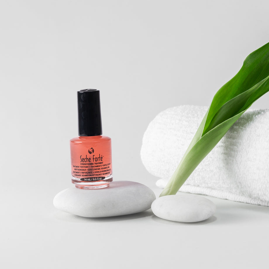 Seche Forté Strengthening Treatment 14ml - Professional Salon Brands