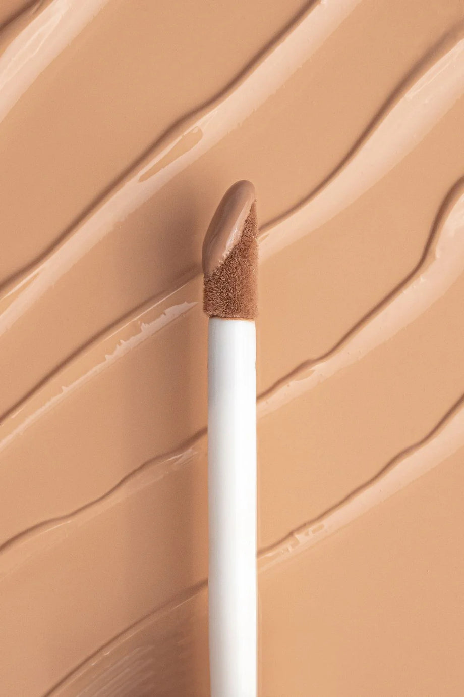 Vani-T Instant Blur HD Concealer Shade- C49 - Professional Salon Brands