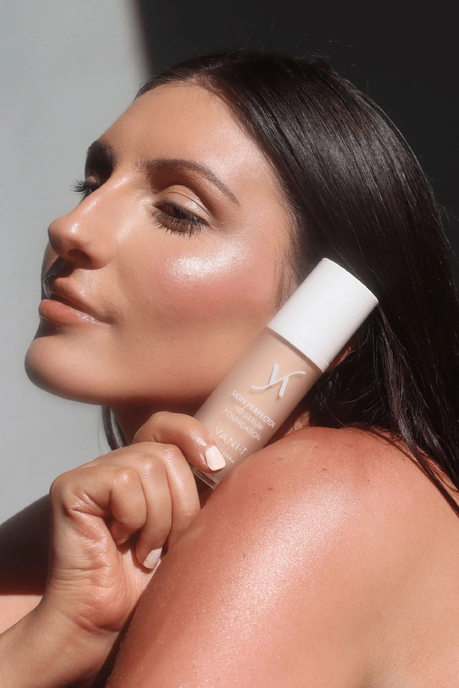 Vani-T Skin Perfector HD Serum Foundation Shade- F49 - Professional Salon Brands