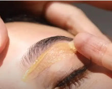 Load image into Gallery viewer, Brow Code Design &amp; Define Hot Wax - Professional Salon Brands
