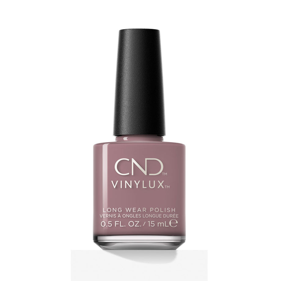 CND™ VINYLUX™ Colour Coat Petal Party #426 15 mL