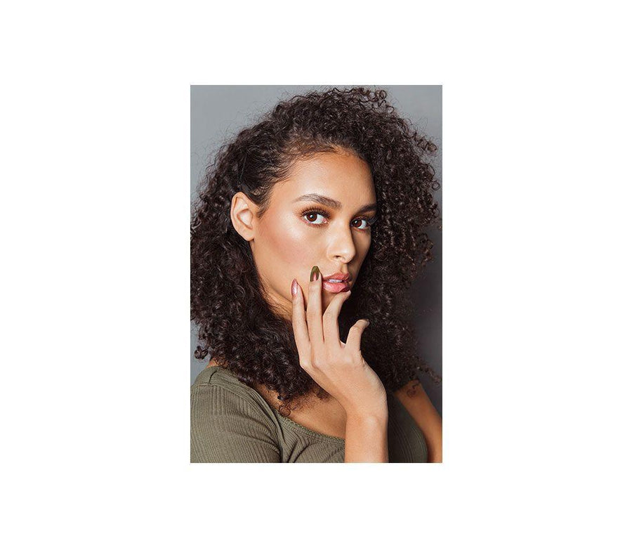 Ardell Nail Addict - Red Cateye